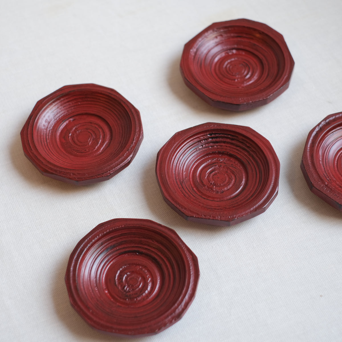 【ayun3出品】 越前漆器　山岸厚夫粗挽き根来塗茶托(多目的小皿) 荒挽銘々皿刷毛根来 山岸厚夫 – KOHORO