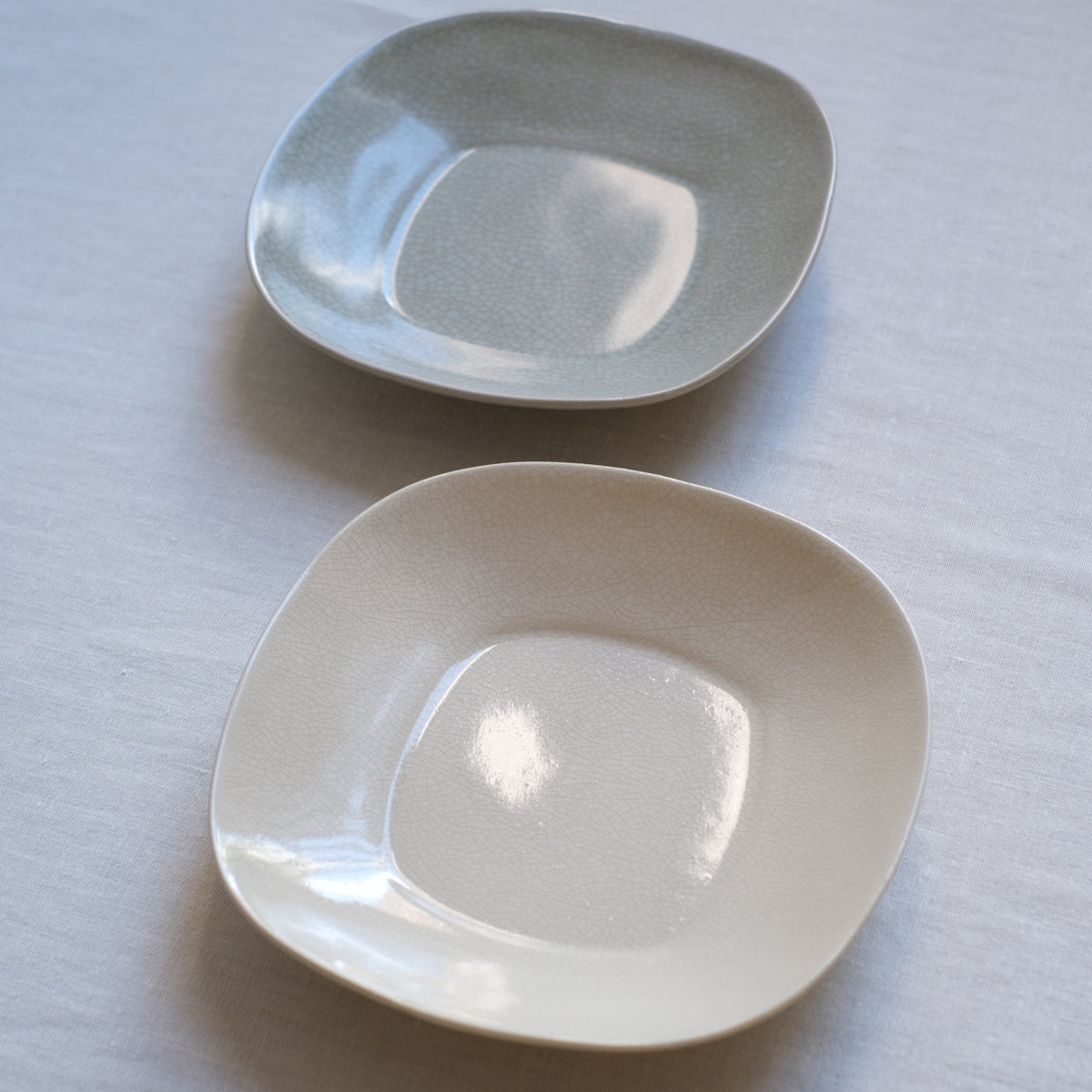 お皿　骨董品　4枚 小倉陶器 お皿 カレー皿 約21.5cm ウルトラセブン バルタン星人