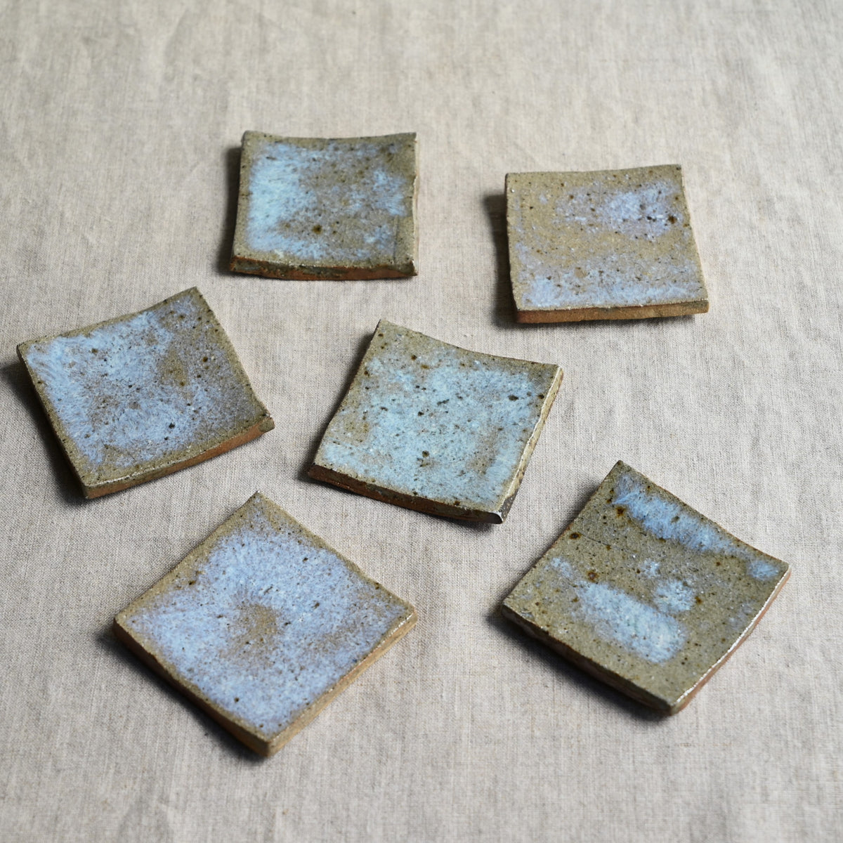 斑小四方板皿(1021)府川和泉 – KOHORO