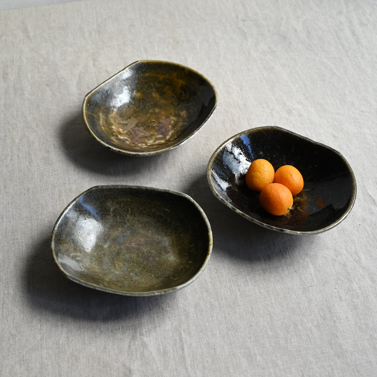 青楕円鉢(1032)府川和泉 – KOHORO