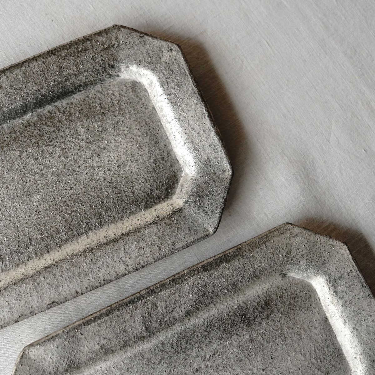 銀彩七宝焼き　角皿⭐︎ 銀彩七宝焼き 角皿⭐︎ 黒銀彩7.0皿(和風丸皿(中