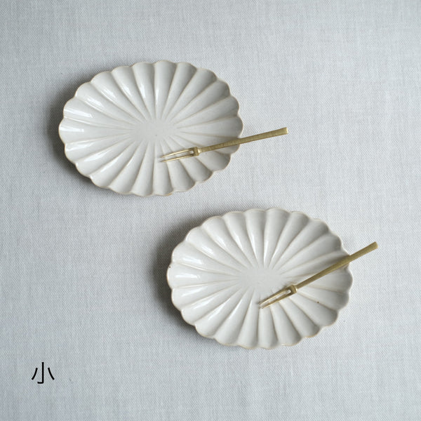 輪花楕円皿 – KOHORO