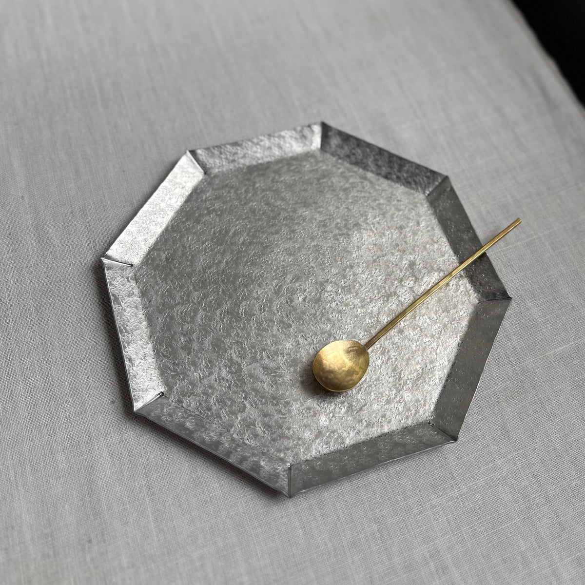 八角トレイ皿小 山田憲栄 – KOHORO