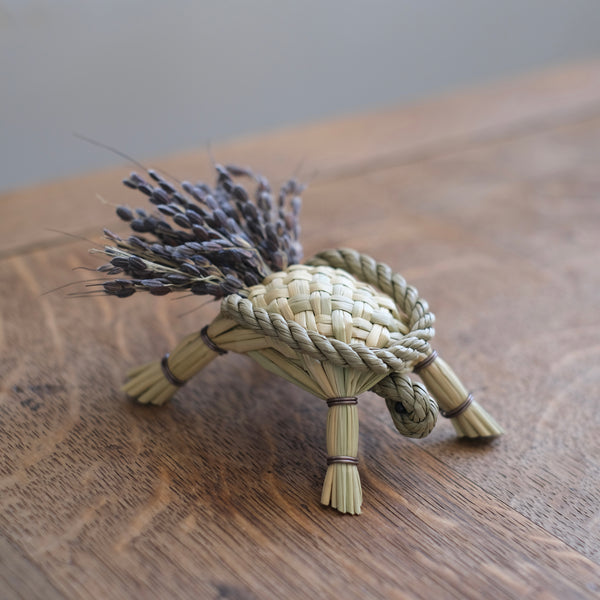 A85EBD01-29C0-4C22-9993-