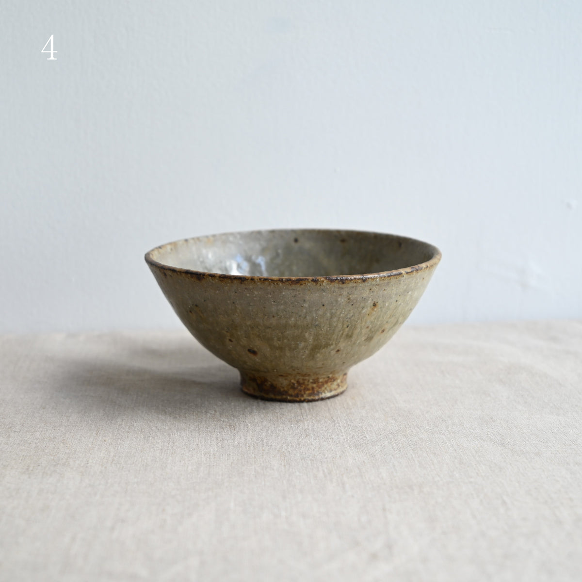 木灰釉飯茶碗 長野大輔 – KOHORO