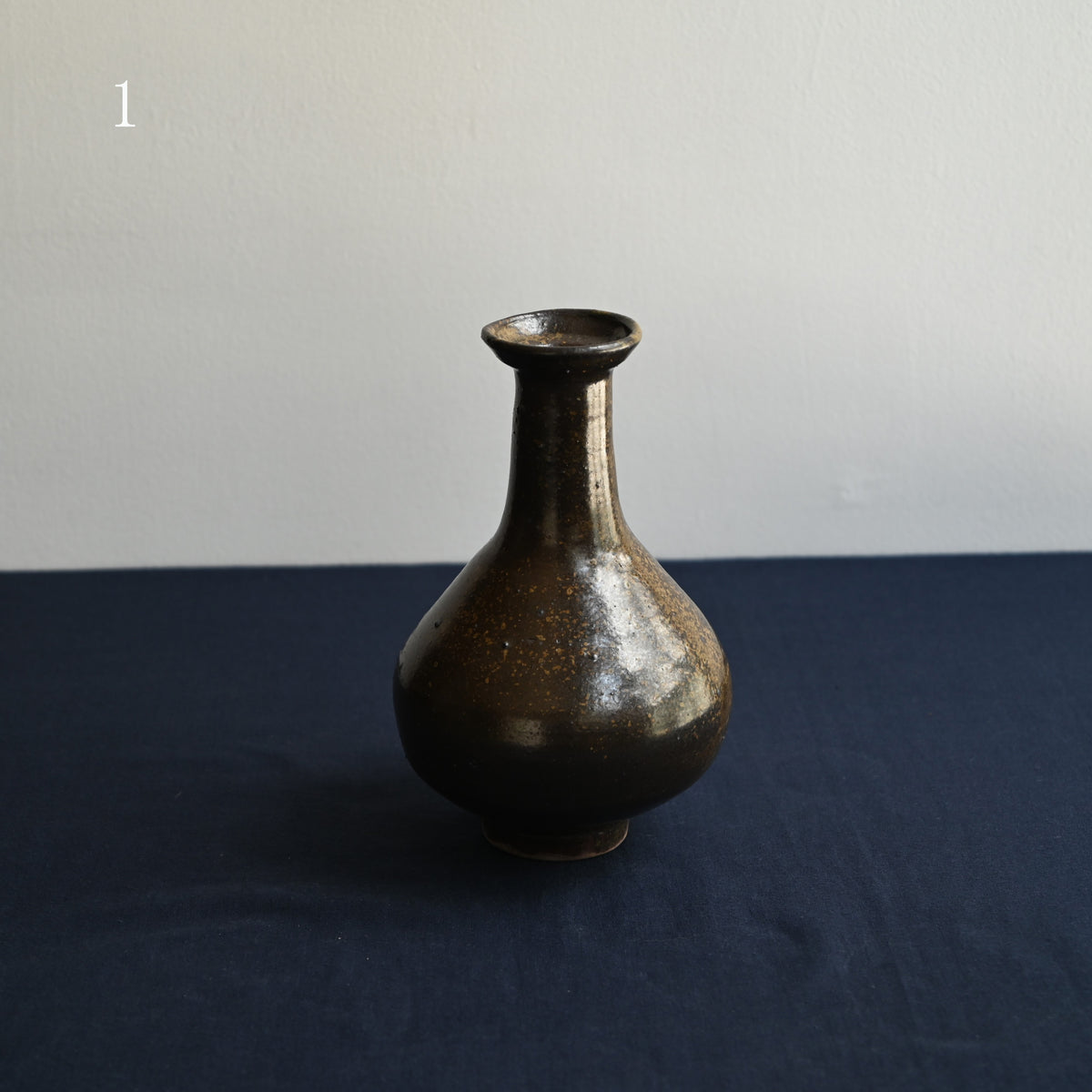 鉄釉 花器(969) – KOHORO