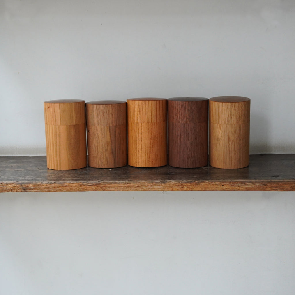 茶筒  中　會田竜也