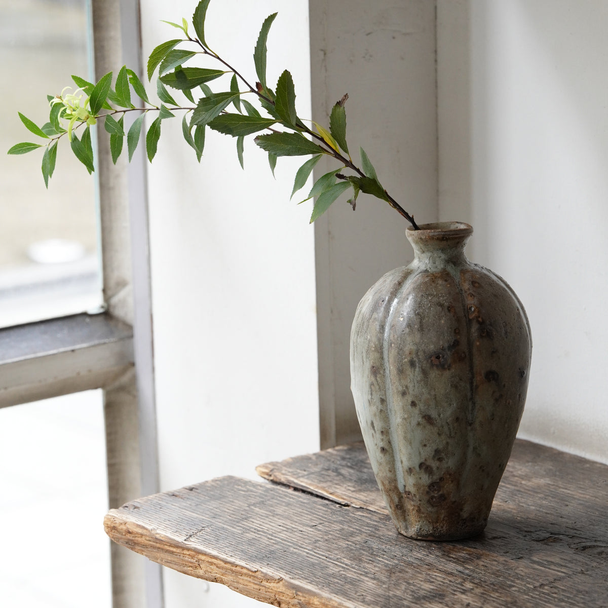 淡緑瓜型花入 川口武亮 – KOHORO